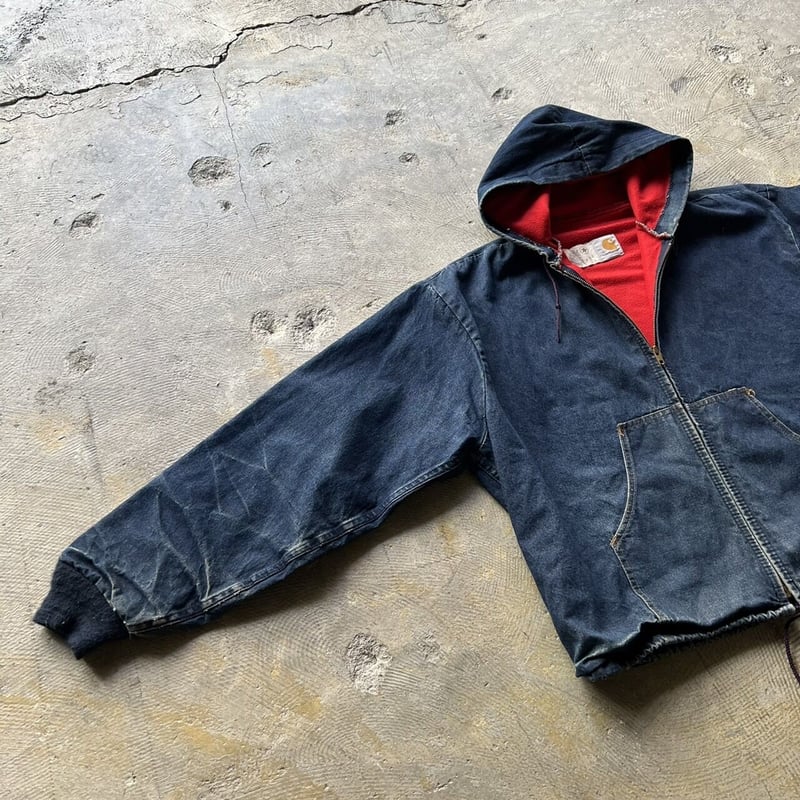 80s Carhartt denim active jacket | sui & shara 80s Carhartt denim active jacket | sui & shara