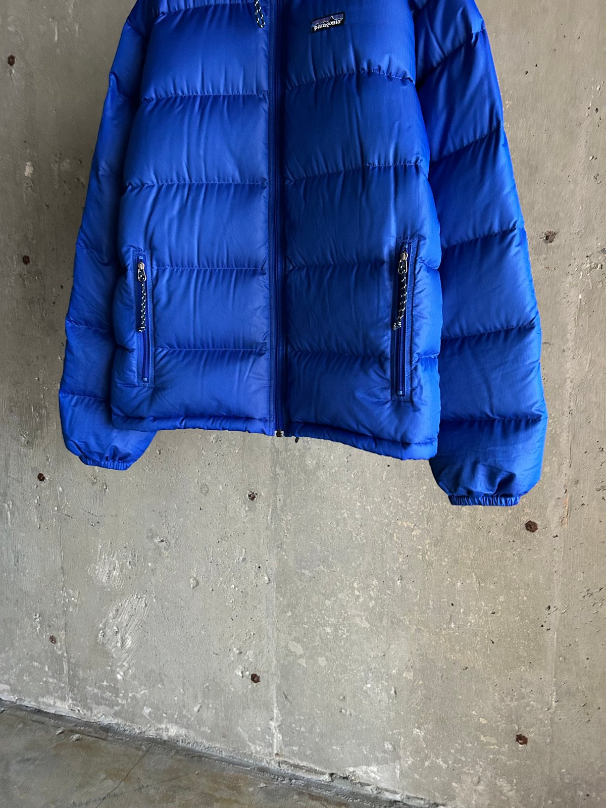 00's Patagonia packable down jacket | sui & shara 00's Patagonia packable down jacket | sui & shara