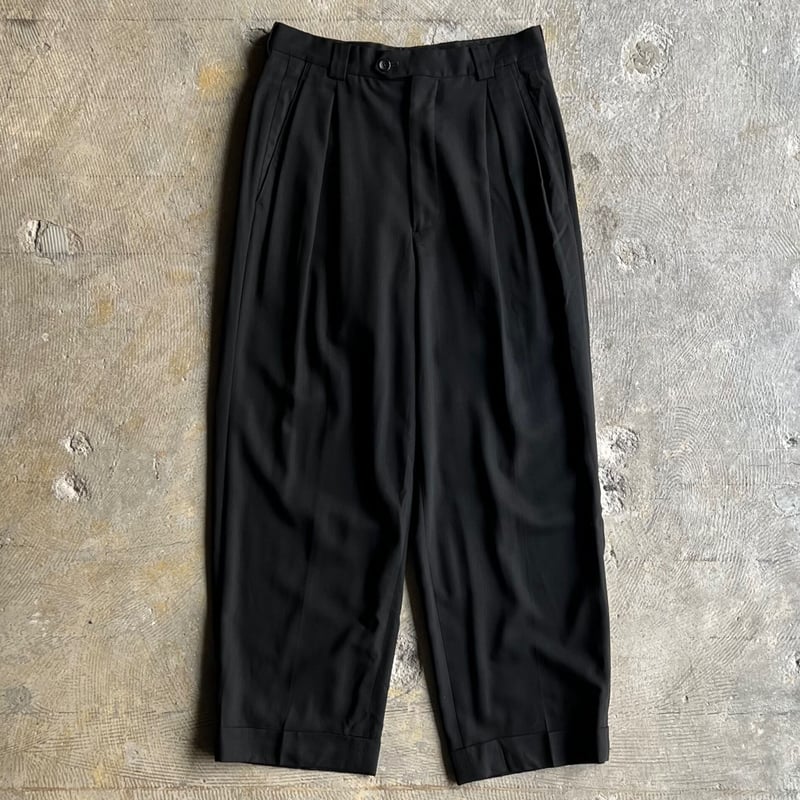 ARMANI COLLEZIONI 2tack slacks Made in ITALY | ARMANI COLLEZIONI 2tack slacks Made in ITALY |