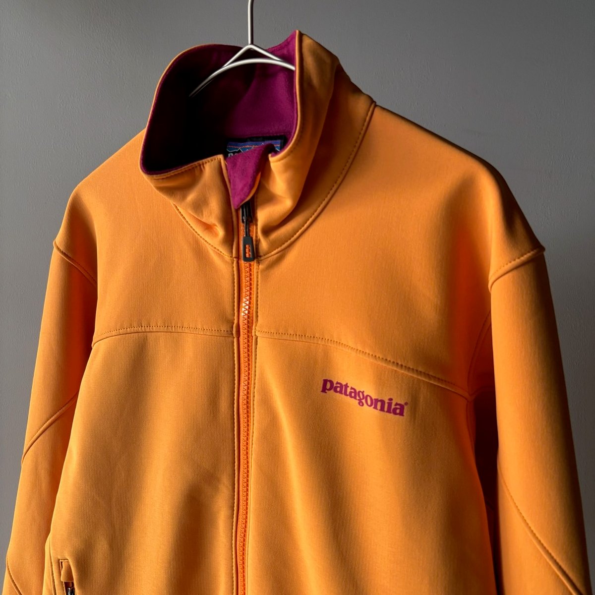 Patagonia Adze jacket “orange” | sui & shara