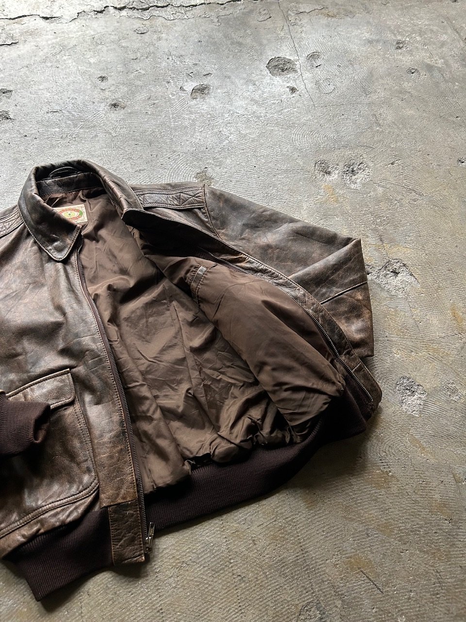 80's Banana republic A-2 type leather jacket