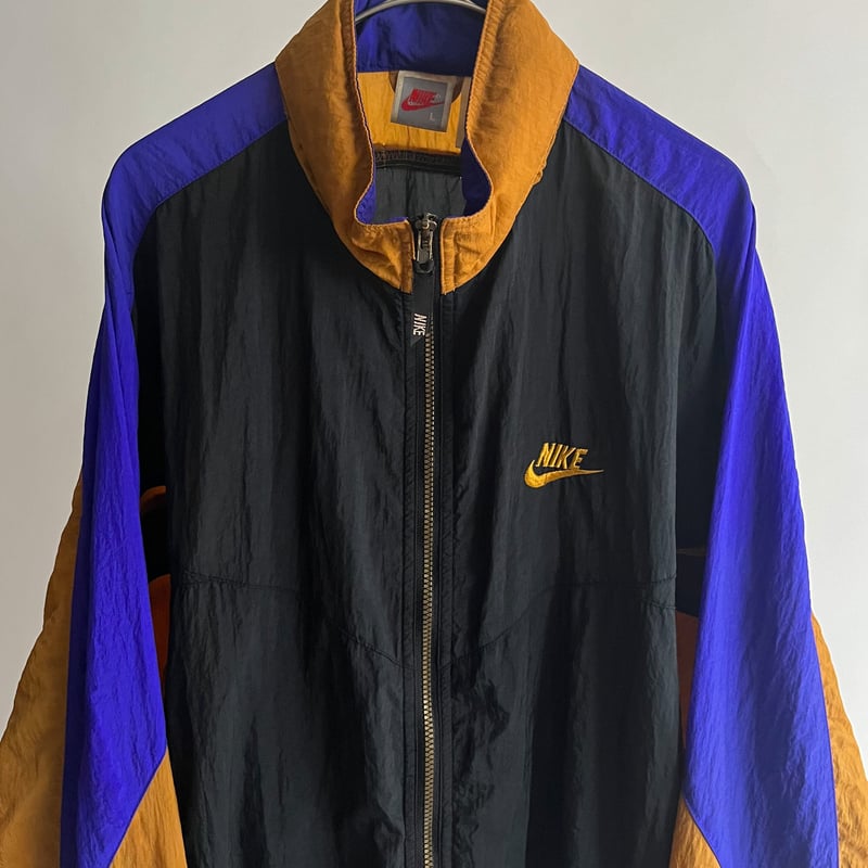 90s Nike switching design nylon zip up blouson 90s Nike switching design nylon zip up blouson