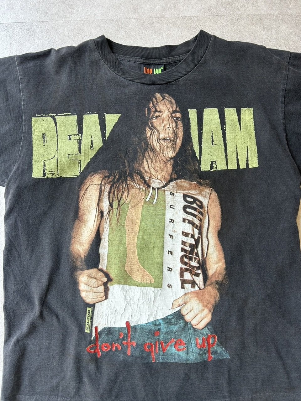 90s PEARL JAM european summer tour print tee | 90s PEARL JAM european summer tour print tee |