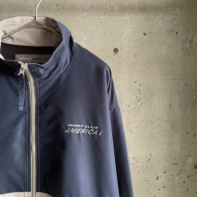 G*0様 ペリーエリス PERRY ELLIS AMERICAジャケット シルバ G*0様 ペリーエリス PERRY ELLIS AMERICAジャケット シルバ