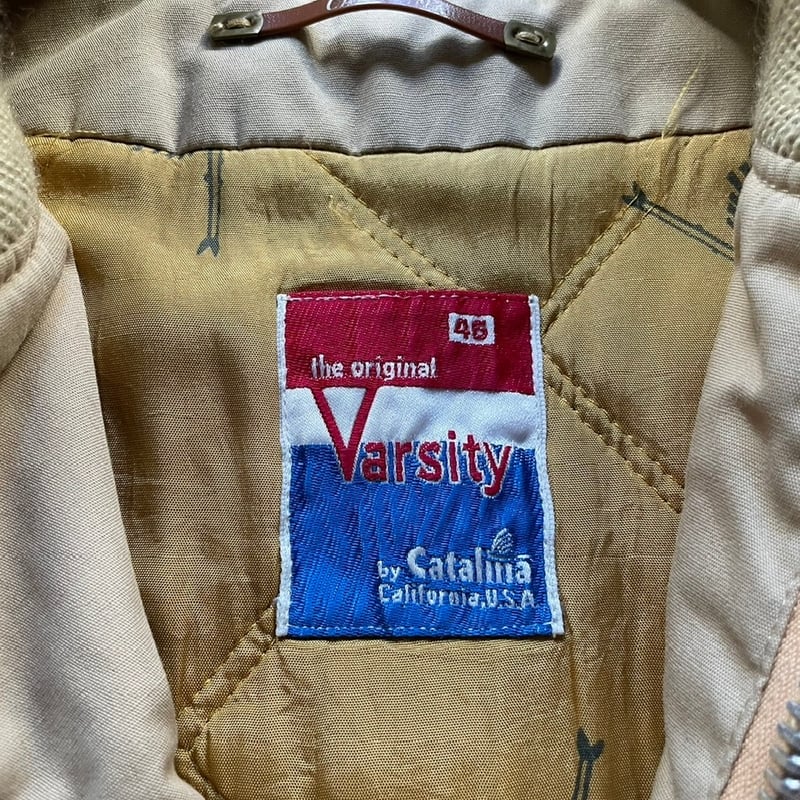 70's Catalina cup shoulder jacket | sui & shara 70's Catalina cup shoulder jacket | sui & shara