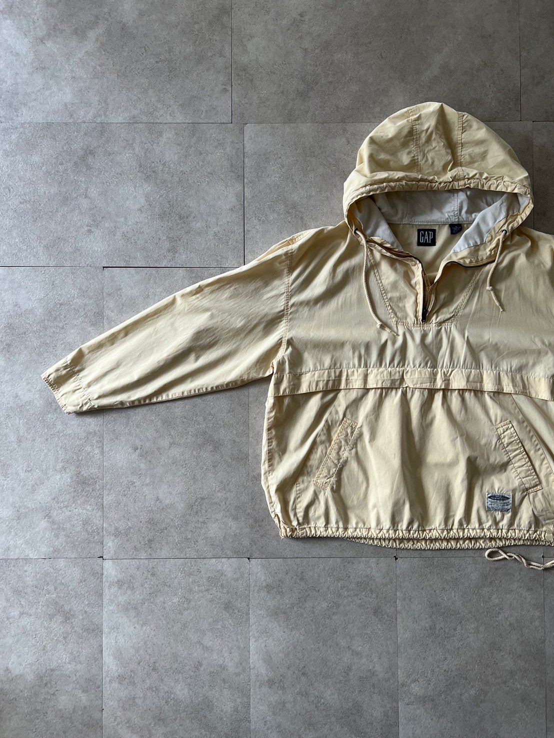 90s old Gap cotton anorak parker | sui & shara 90s old Gap cotton anorak parker | sui & shara