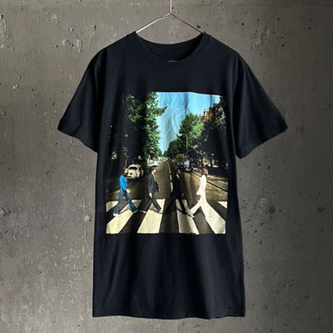The Beatles ''Abbey Road'' music tee | sui & shara
