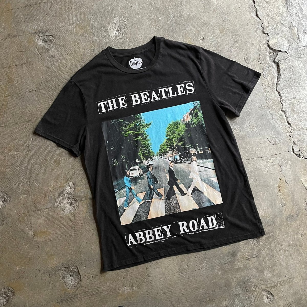 THE BEATLES“abbey road” print tee | sui & shara