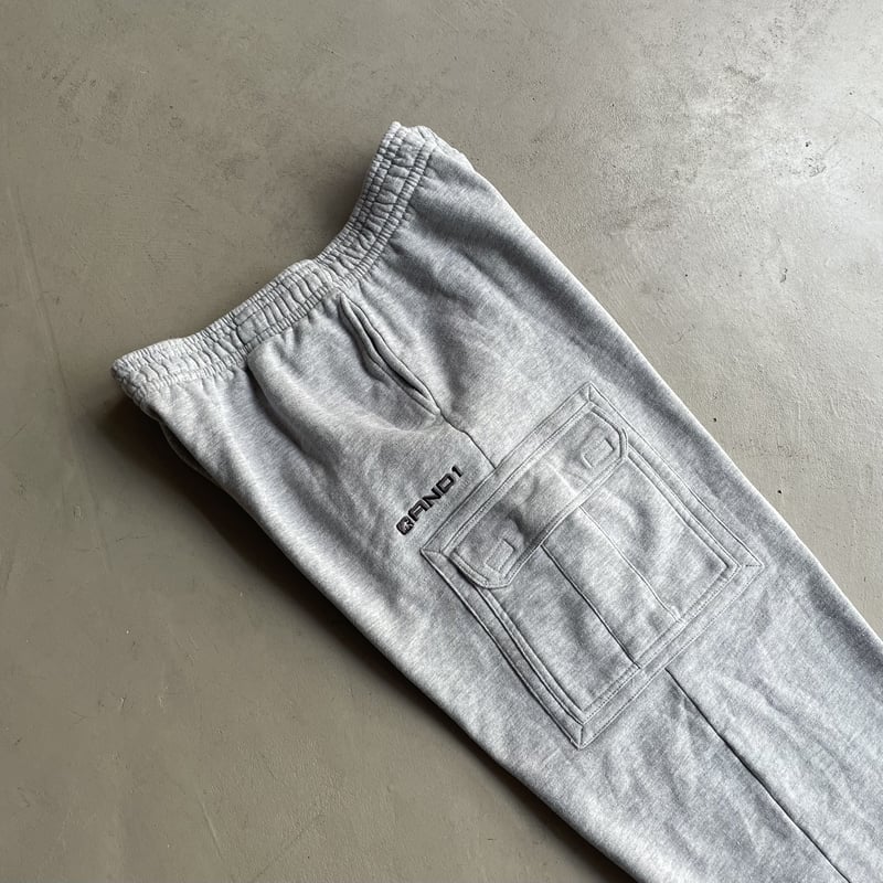 AND1 sweat cargo pants | sui & shara