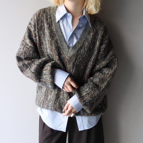 【定価4.6万円】エブリデイアイライク　ラクーン使用　COZY Vネックセーター Vネックニュアンスニット（ニット/セーター）｜raffime（ラフィミー