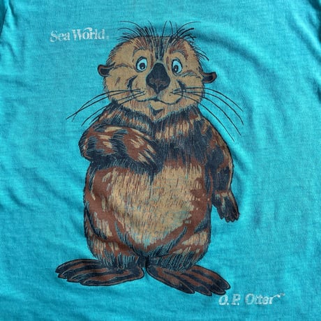 ~90s sea world "O.P Otter" print tee