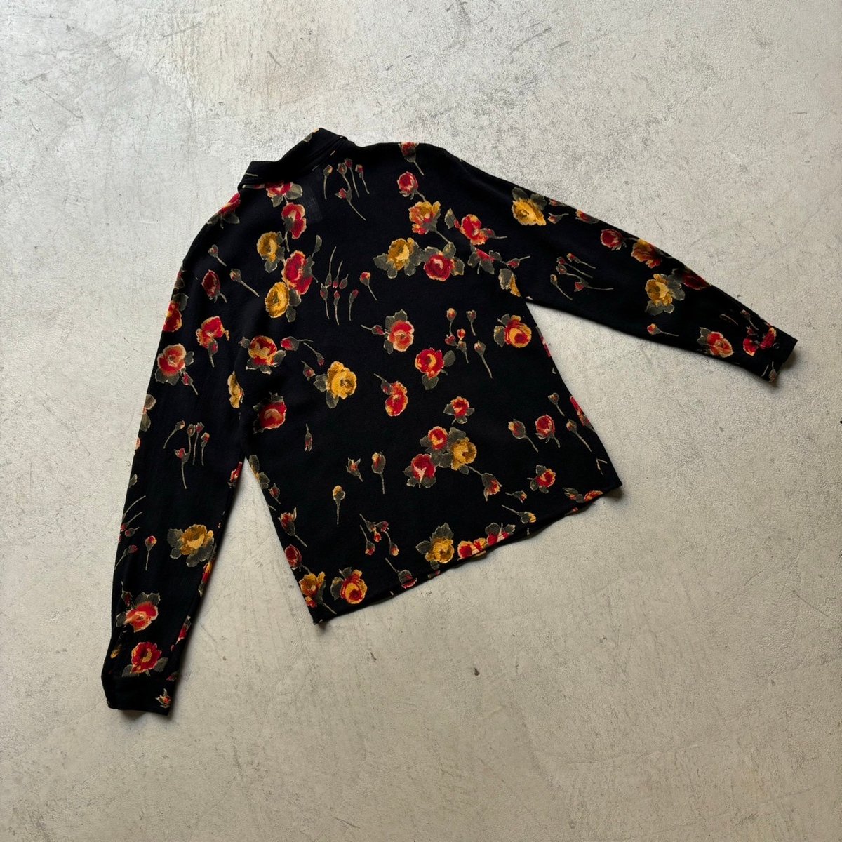 最終値下げ！！激レア。極美品！90s SeanJohnド派手シャツ。XL。 90s Jones new york flower pattern shirt | sui &