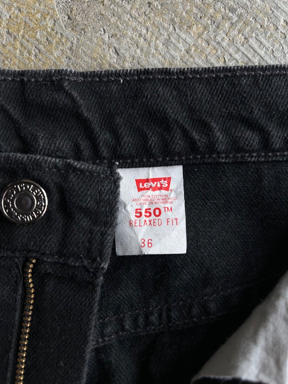 90's Levi's 550 denim shorts 