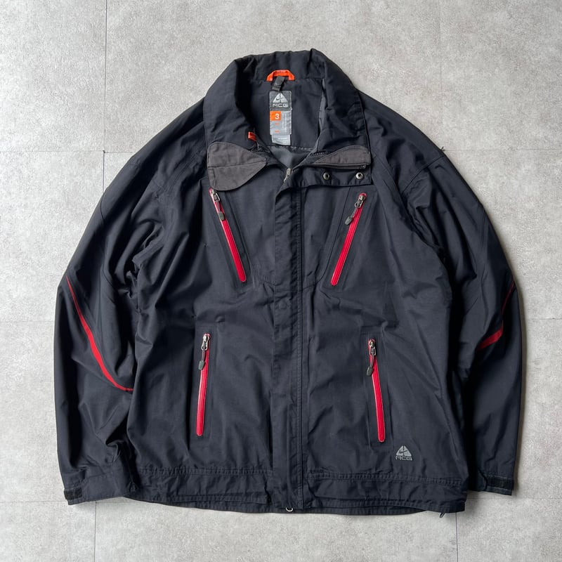 00s NIKE ACG nylon jacket 00s NIKE ACG nylon jacket