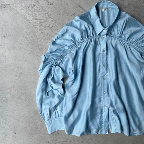 Gather sleeve L/S shirt