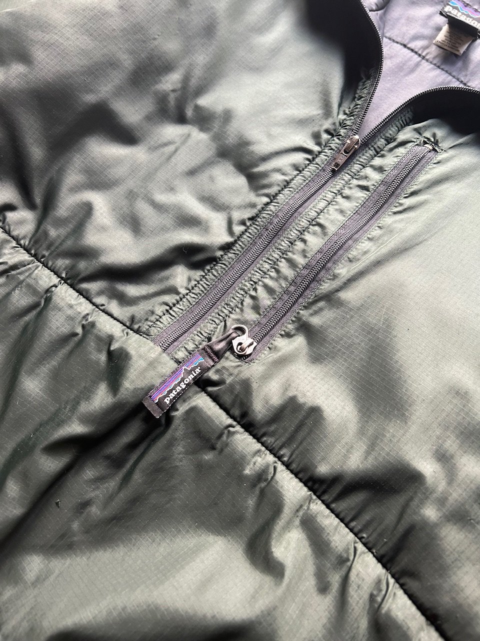 90's Patagonia puff-ball sweater | sui & shara 90's Patagonia puff-ball sweater | sui & shara