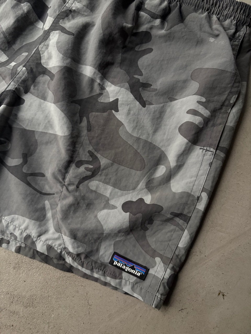 2017 Patagonia baggies shorts “Forest Camo” | s