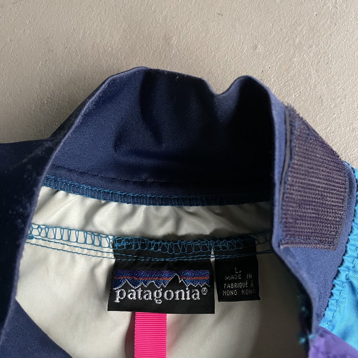 90s Patagonia paddling jacket | sui & shara 90s Patagonia paddling jacket | sui & shara