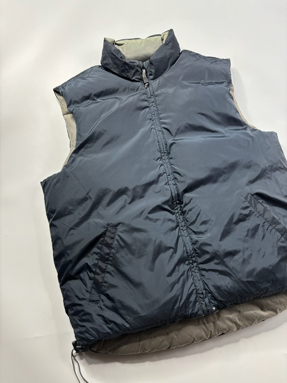 90's Old Navy reversible down vest | sui & shara