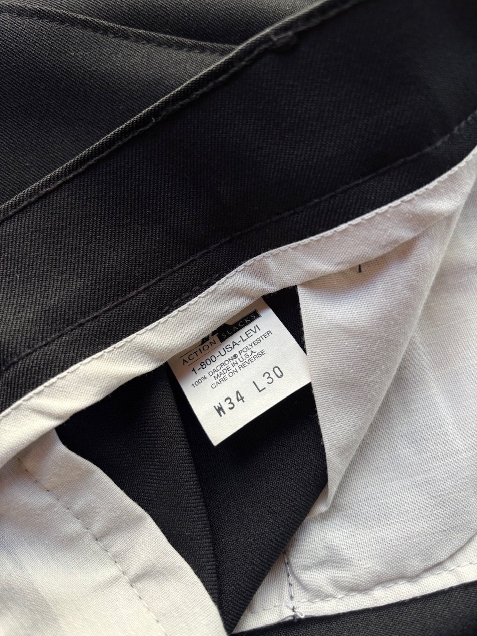 90s Levi's action slacks “Black” | sui & shara