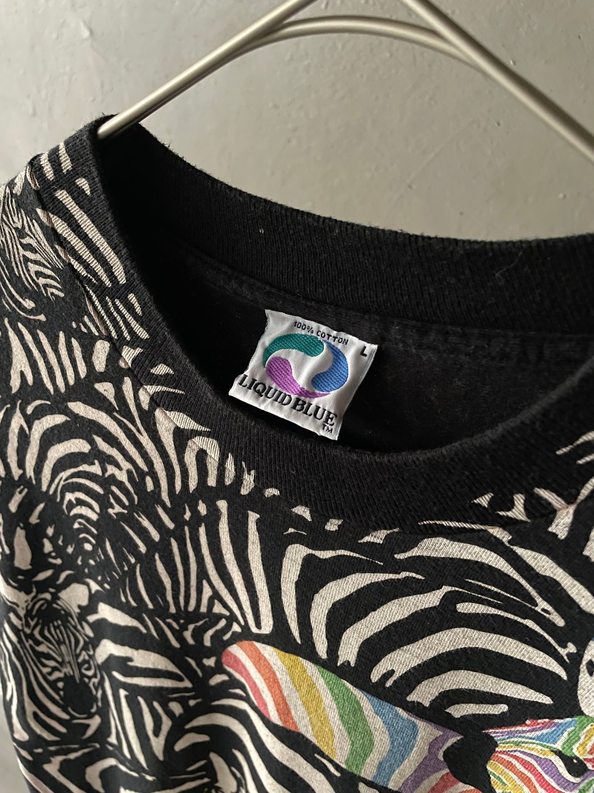 90s Liquid blue greg genrich zebra art tee | su