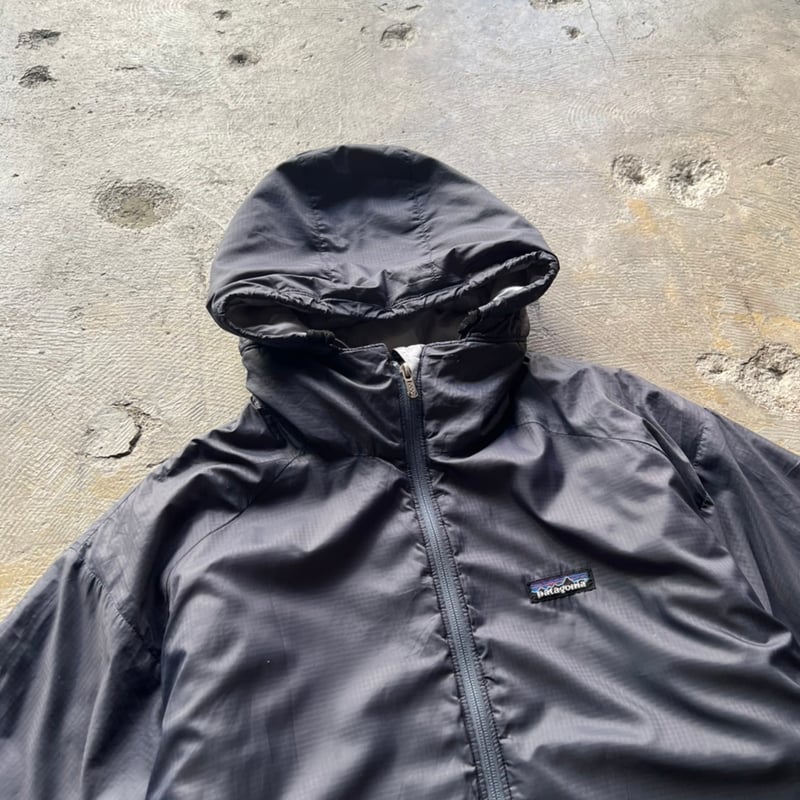 00s Patagonia Micro puff jacket | sui & shara 00s Patagonia Micro puff jacket | sui & shara
