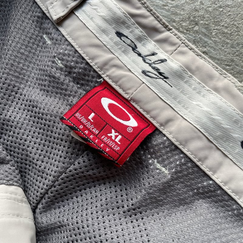 00s OAKLEY 