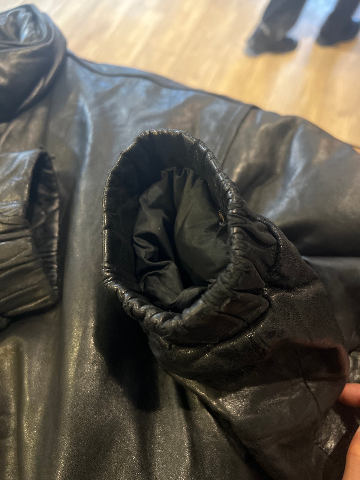 80s Eddie Bauer leather down jacket | sui & shara 80s Eddie Bauer leather down jacket | sui & shara