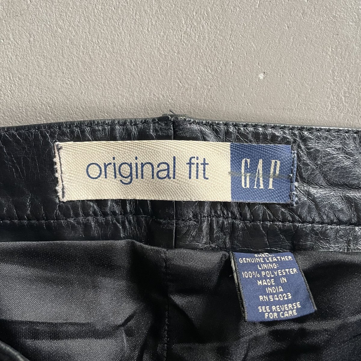 90s~ Gap original fit leather pants | sui & shara 90s~ Gap original fit leather pants | sui & shara