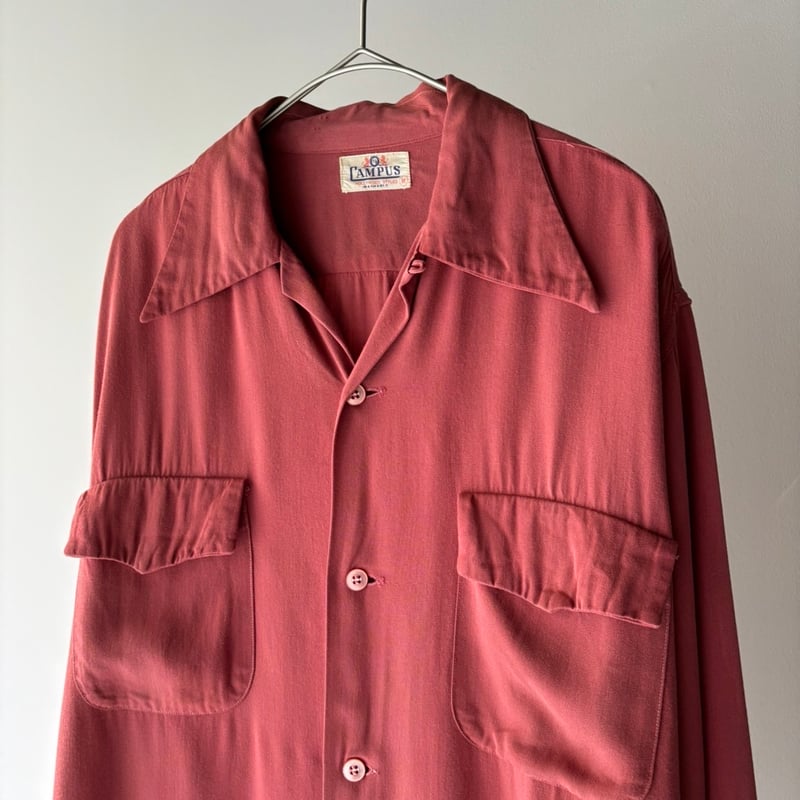 40s 50s CAMPUS ピンク レーヨンシャツ 開襟 フラップ 50s Campus rayon gabardine open collar shirt |