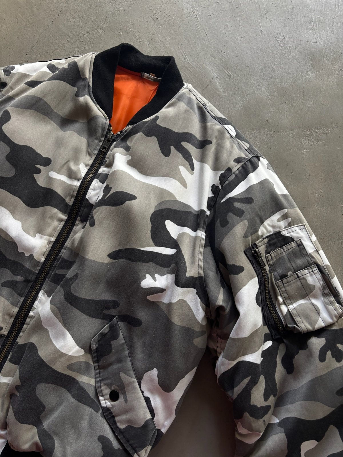 Pentagon trading corp camouflage ma-1 | sui & s