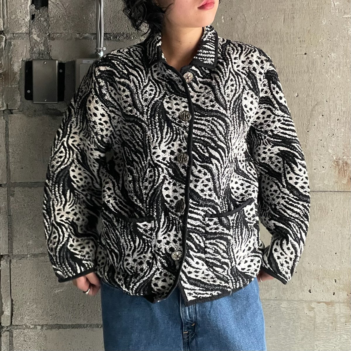 Abstract pattern jacquard knit jacket | sui & s