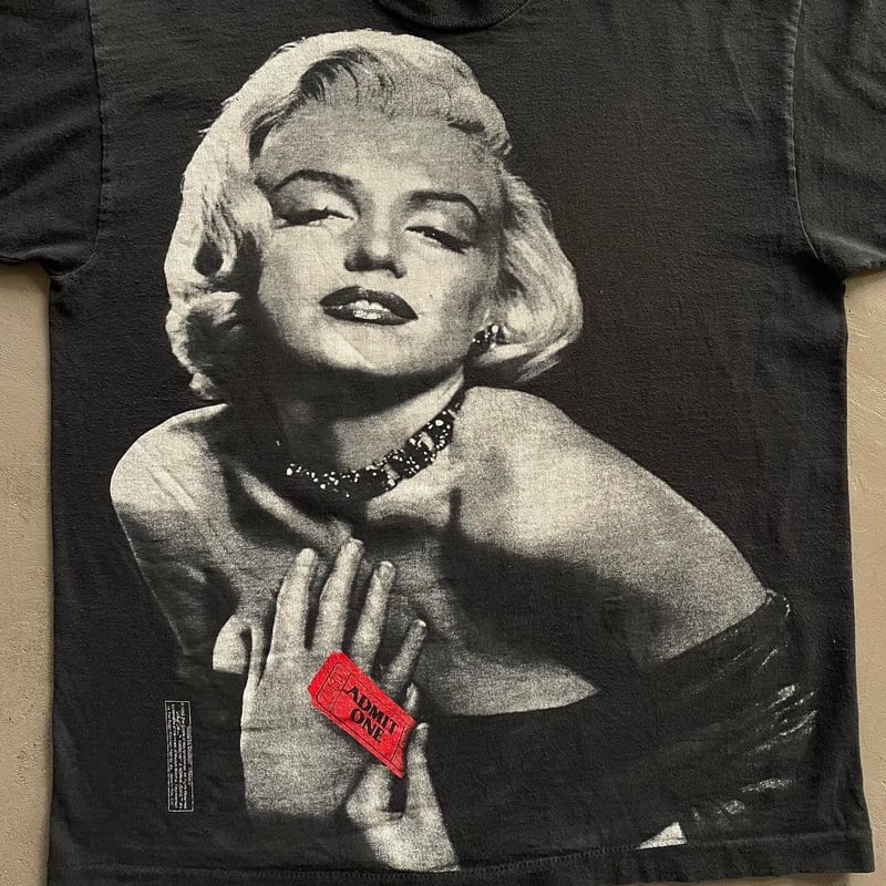 90s Marlin tease “Marylin monroe” print tee |...