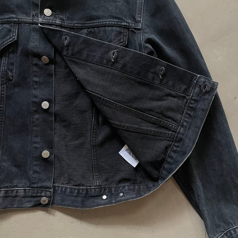 00s Euro Levi's black denim jacket ″70500 04″