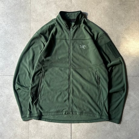 ジップアップジャケット | STORES