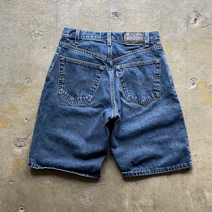 90s USA製 Levi's silverTab Loose デニムショーツ 古着 90s USA製 Levi's Silver Tab 「Loose」 ブラック デニム