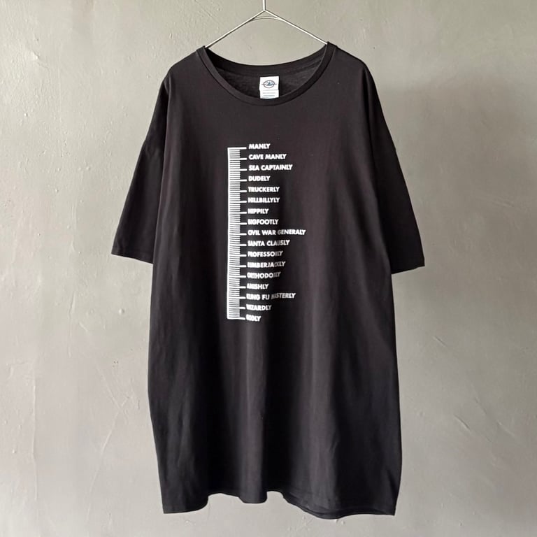 00s Beard meter print tee