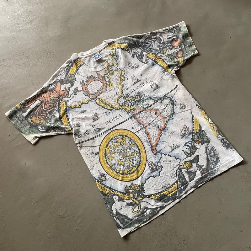 90s Liquid blue “Early world map” print tee | s