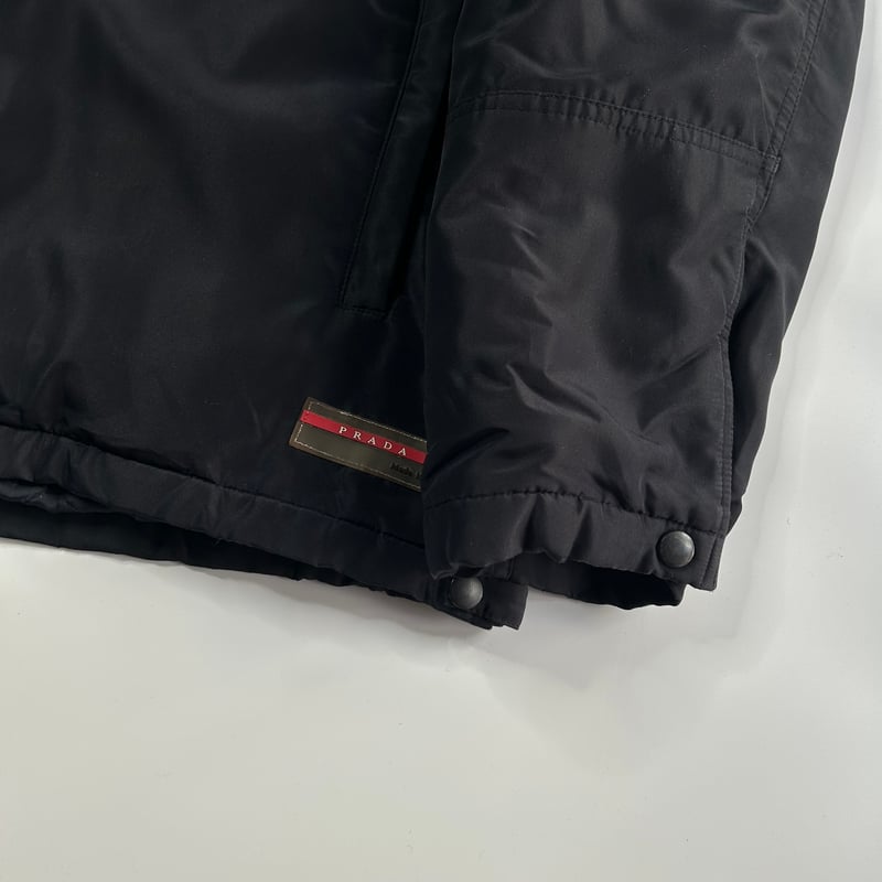 00's PRADA stand collar nylon padding jacket |