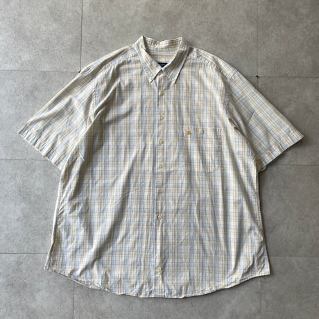 バーバリー | STORES