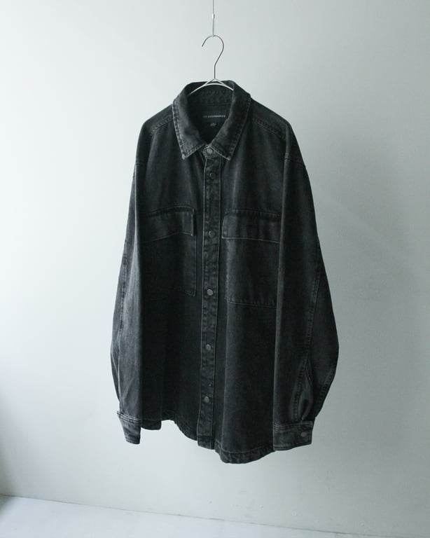 00s Black denim L/S shirt