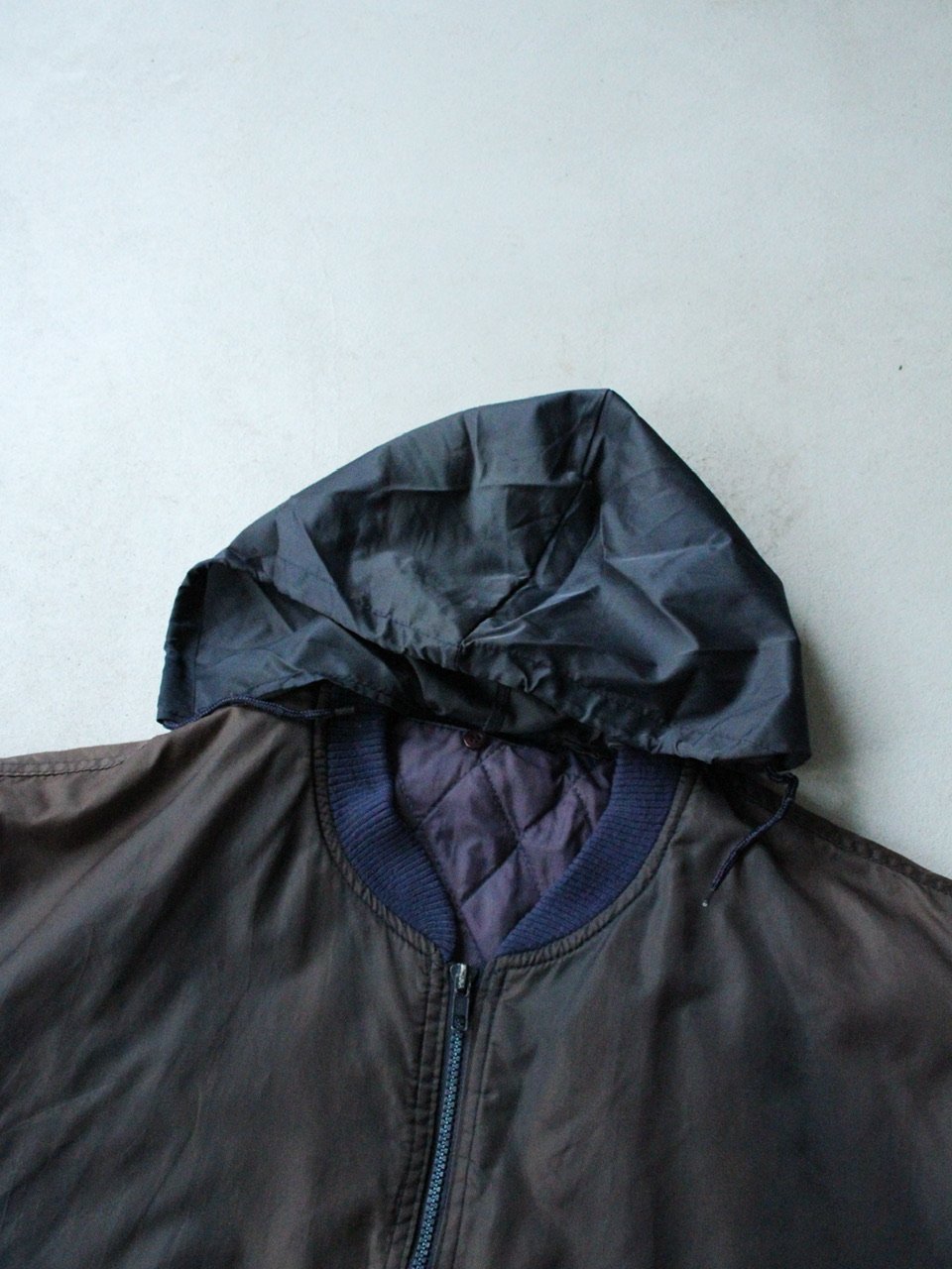 90s~ MA-1 type sunfade hooded jacket | sui & shara