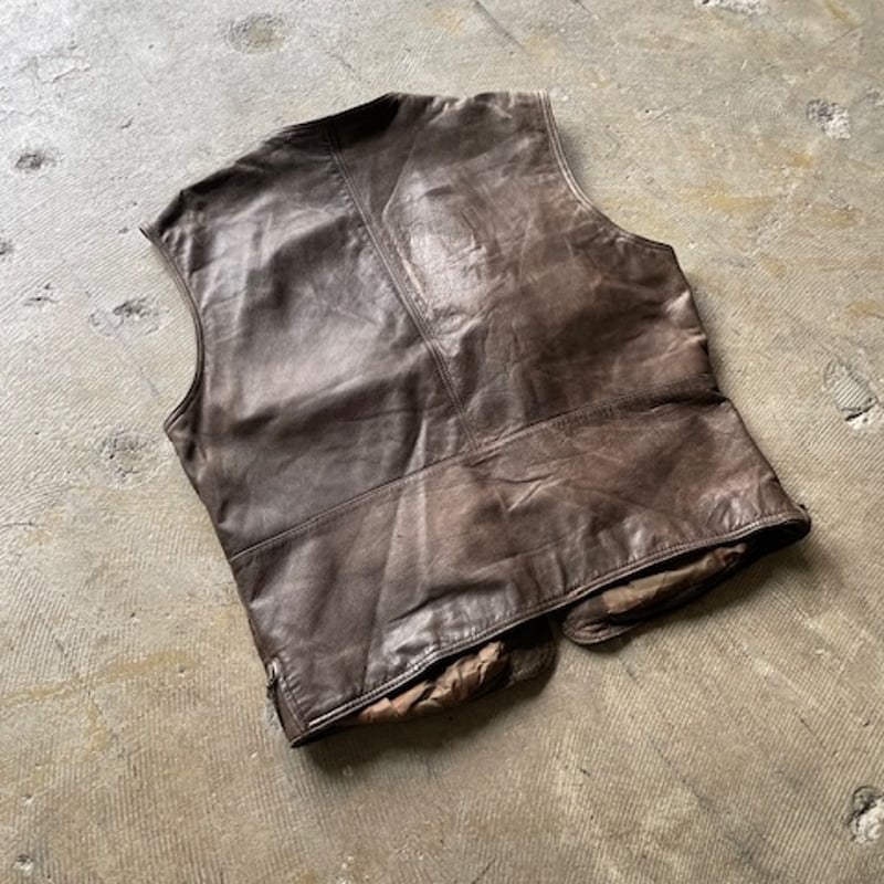 Trapper design leather vest | sui & shara