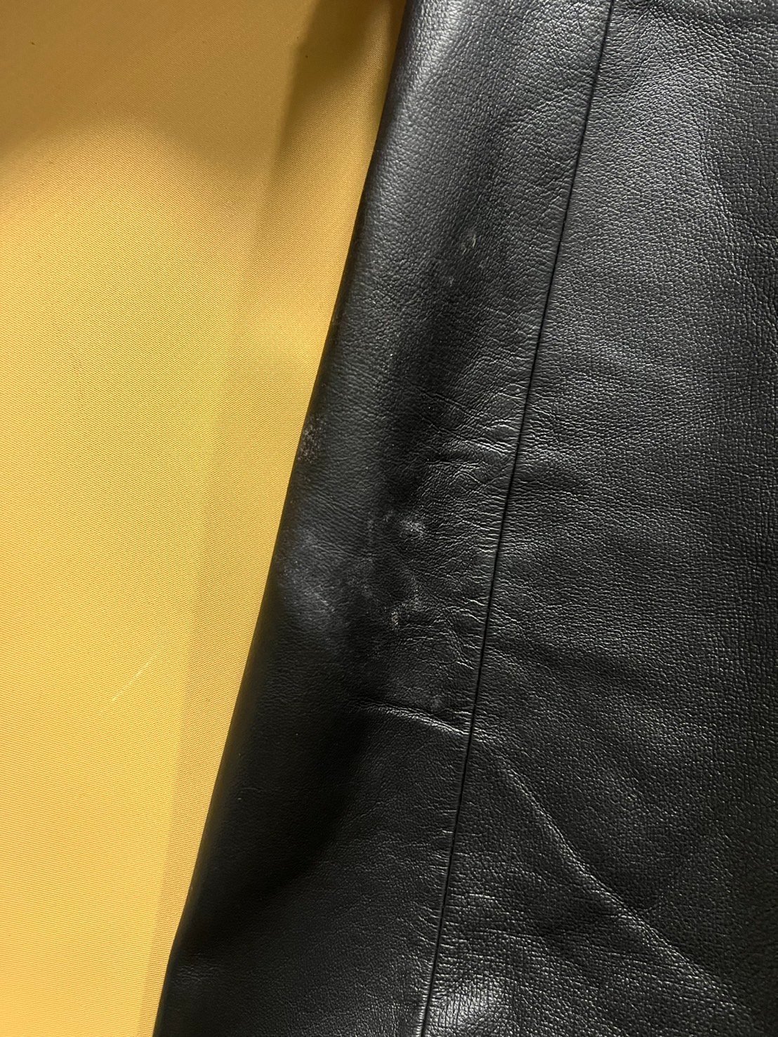 Single zip black leather jacket | sui & shara