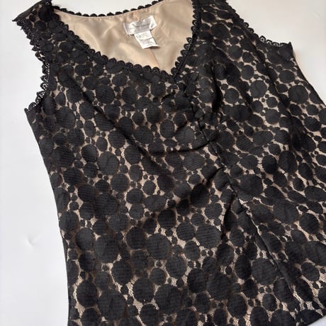 Design lace tank top