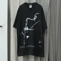 90s "JOHN COLTRANE" print T-shirt