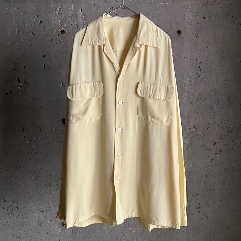 40s Unknown open collar rayon shirt | sui & shara 40s Unknown open collar rayon shirt | sui & shara