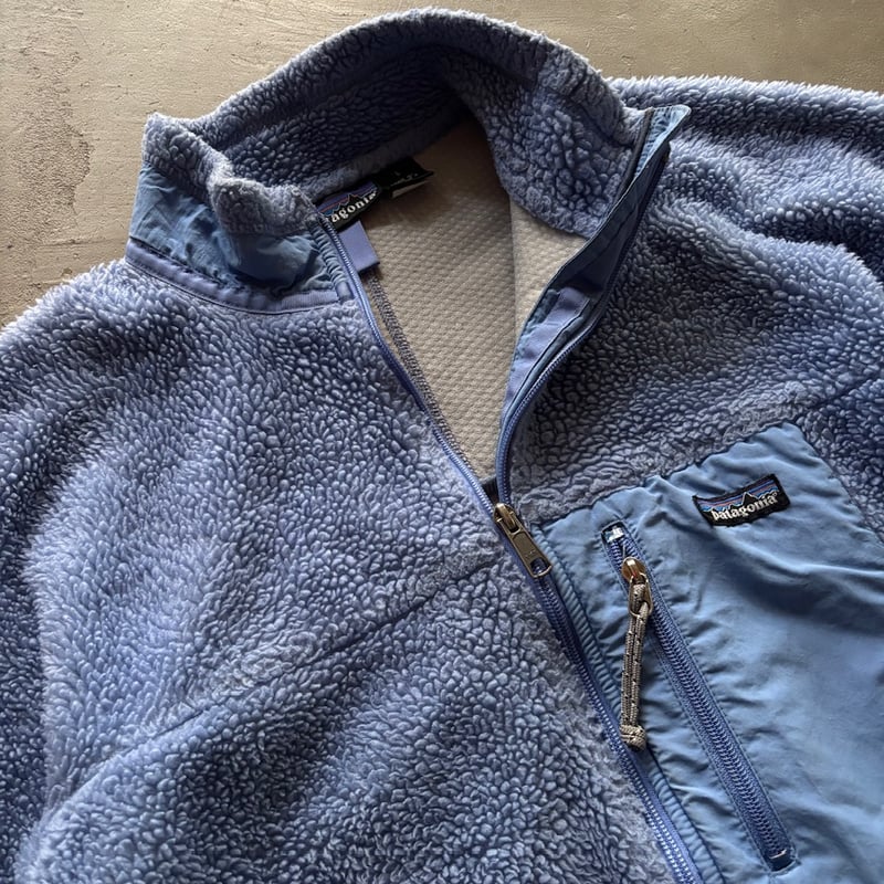 00s Patagonia classic retro-x jacket “Baby blue