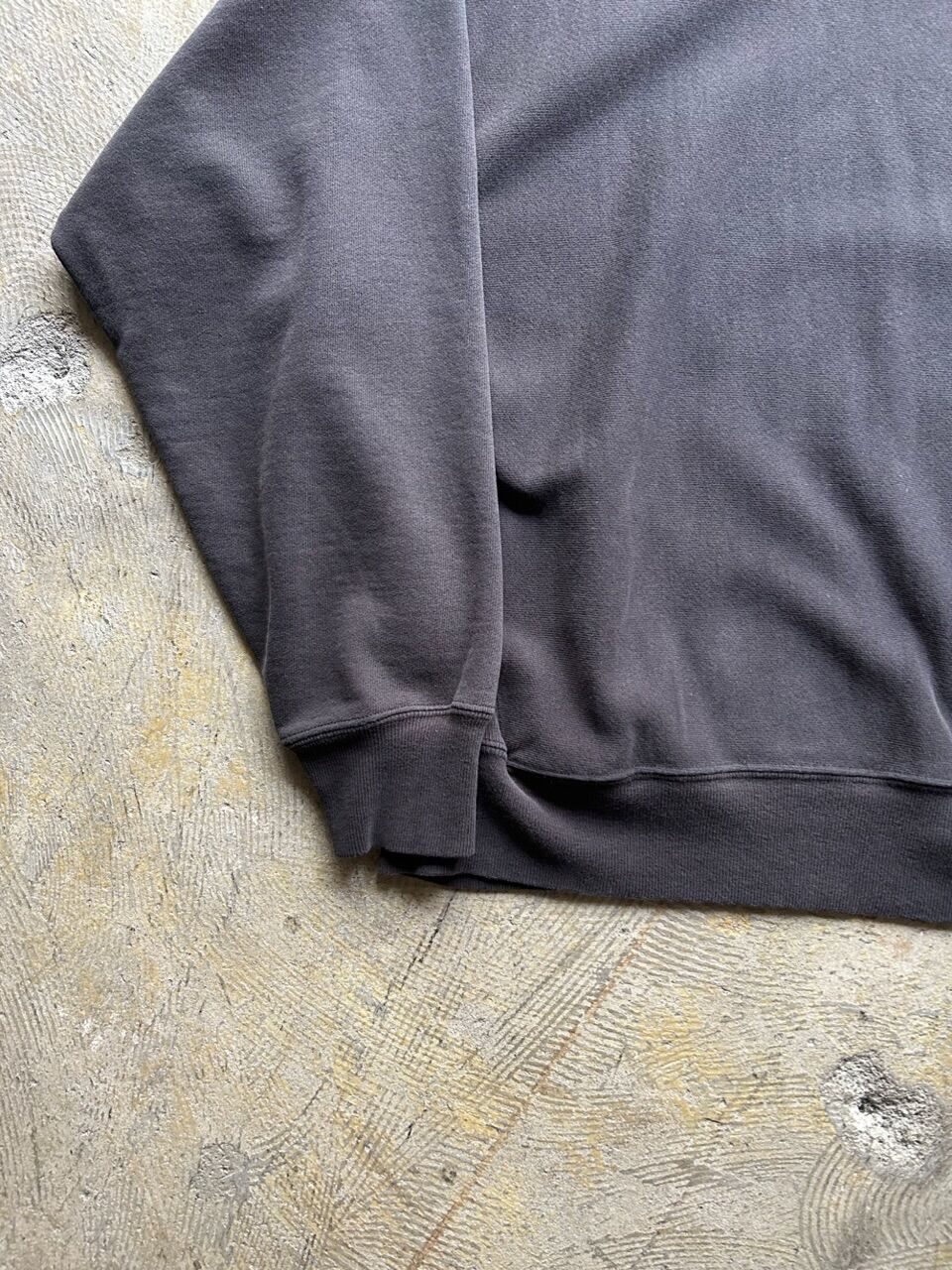 00s~ champion reverse weave sweat | sui & shara 00s~ champion reverse weave sweat | sui & shara