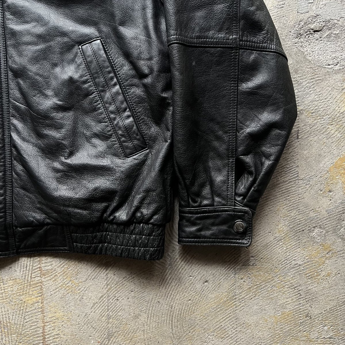 90's leather jacket 古着　状態良好 90s members only leather jacket | sui & shara